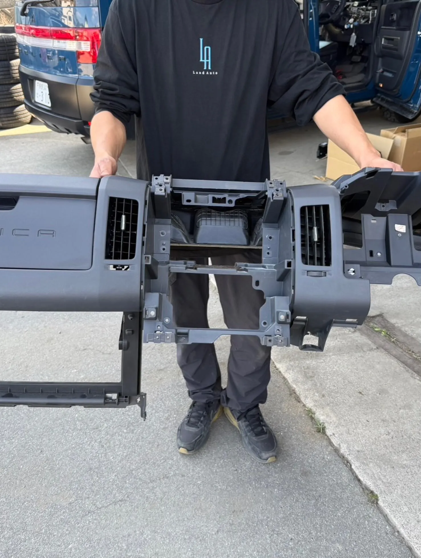 CV5W デリカD5 エアコンルーバー修理
